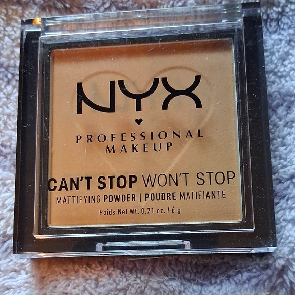 Tan color NYX PROFESSIONAL Makeup - Picture 1 of 2